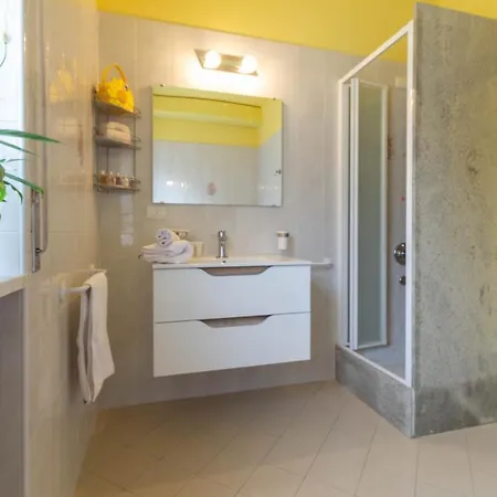 La Pineta - Le Casette Di Osvaldo Apartamento Lecco