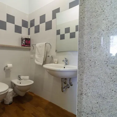 La Pineta - Le Casette Di Osvaldo * Lecco